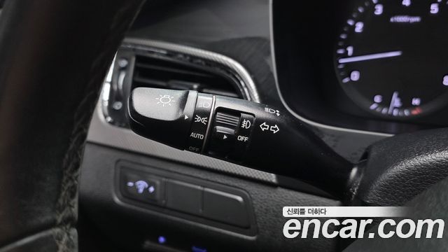 Hyundai Sonata 2016 — photo 28