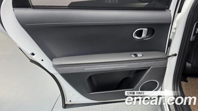 Hyundai Ioniq5 2022 — photo 15