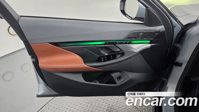 BMW 5-Series 2026 — photo 14