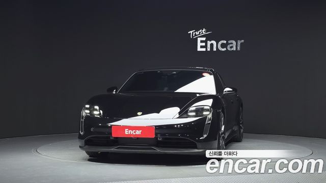 Porsche Taycan 2023 — photo 3