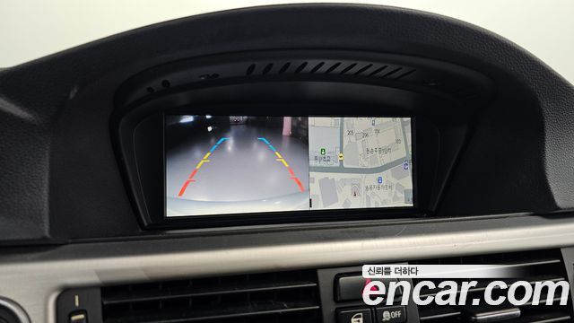 BMW 3-Series 2011 — photo 15