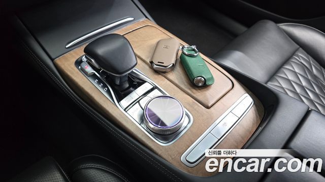Kia K9 2022 — photo 12