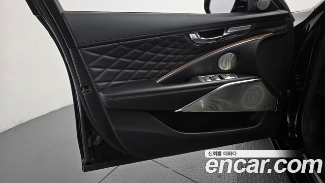 Kia K9 2022 — photo 14
