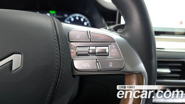 Kia K9 2022 — photo 28