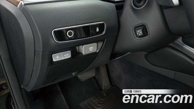 Kia K9 2022 — photo 29