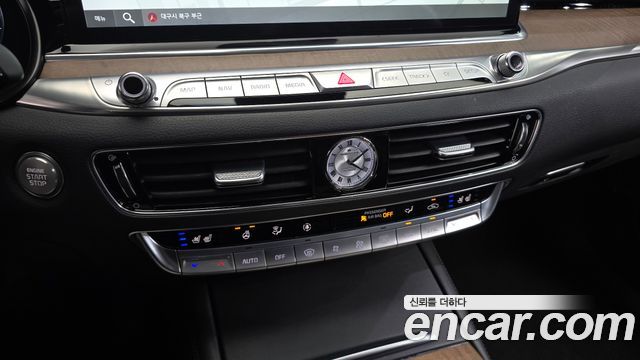Kia K9 2022 — photo 31