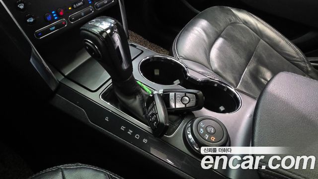 Ford Explorer 2019 — photo 9