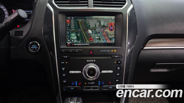Ford Explorer 2019 — photo 15