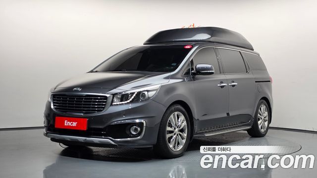 Kia Canival 2016 — photo 1
