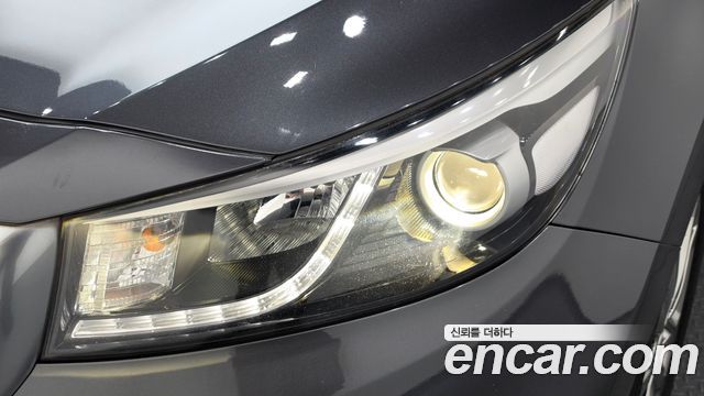 Kia Canival 2016 — photo 8