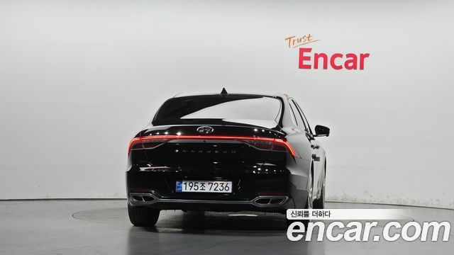 Hyundai Grandeur 2023 — photo 4