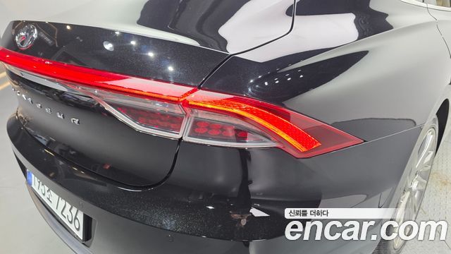 Hyundai Grandeur 2023 — photo 9