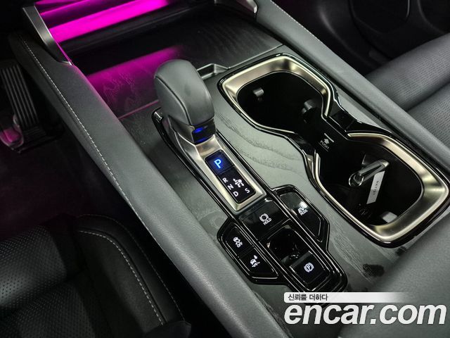 Lexus RX 2025 — photo 10
