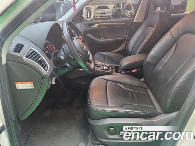 Audi Q5 2016 — photo 10