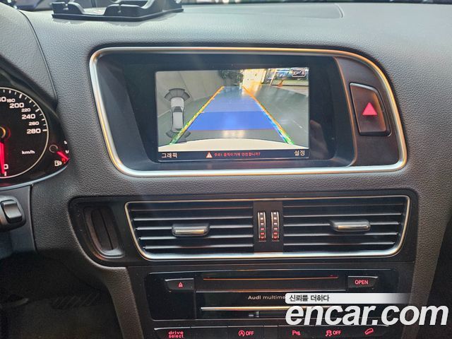 Audi Q5 2016 — photo 15