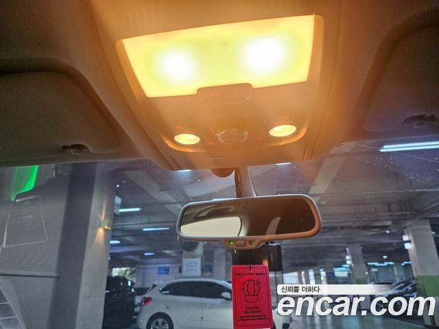 Audi Q5 2016 — photo 17