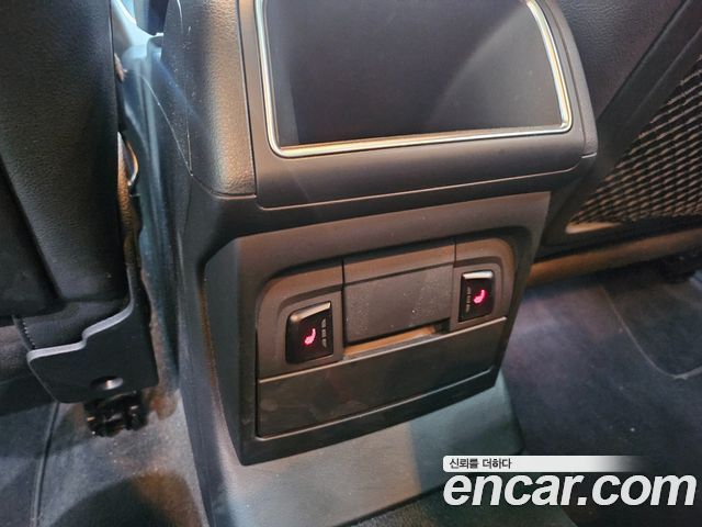 Audi Q5 2016 — photo 18
