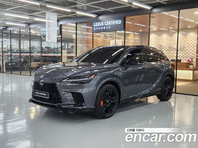 Lexus RX 2025 — photo 1