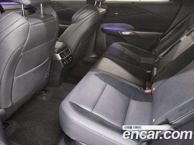Lexus RX 2025 — photo 11