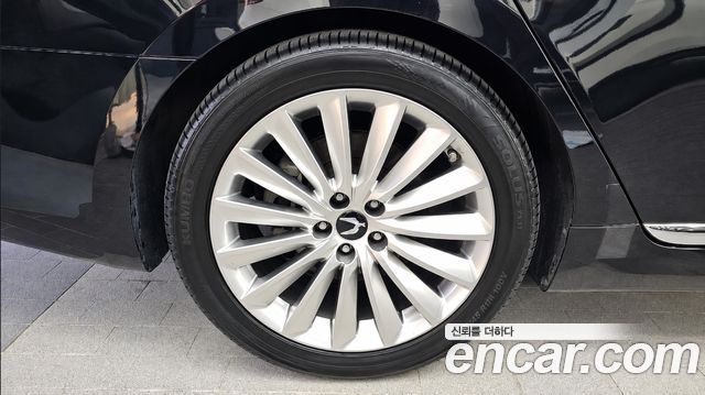 Hyundai Equus 2014 — photo 5