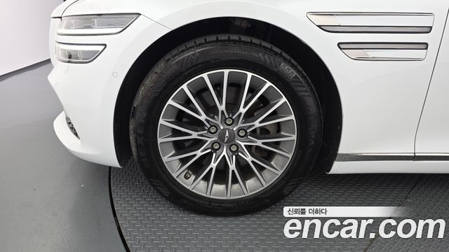 Genesis G80 2022 — photo 5