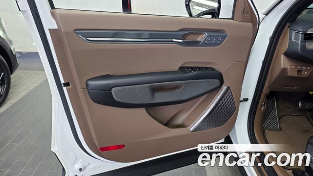Kia EV9 2024 — photo 14