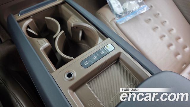 Kia EV9 2024 — photo 31