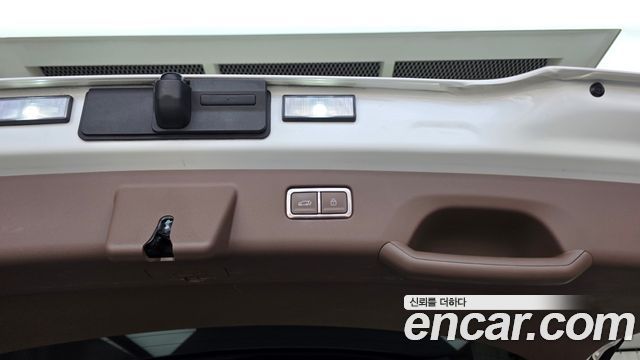 Kia EV9 2024 — photo 32