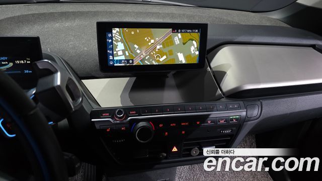 BMW i3 2018 — photo 21