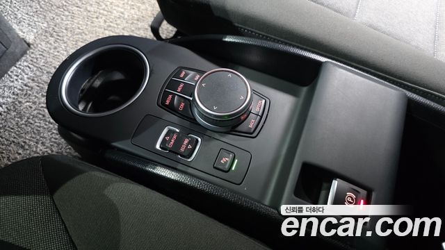 BMW i3 2018 — photo 24