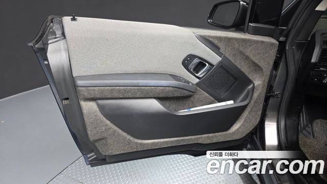 BMW i3 2018 — photo 14