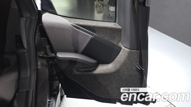 BMW i3 2018 — photo 15