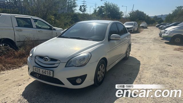 Hyundai Verna 2010 — photo 2