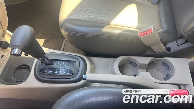Hyundai Verna 2010 — photo 14