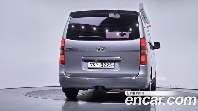 Hyundai Starex 2015 — photo 4