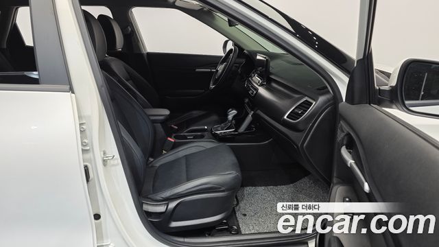 Kia Seltos 2022 — photo 11