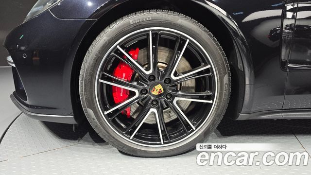 Porsche Panamera 2018 — photo 5