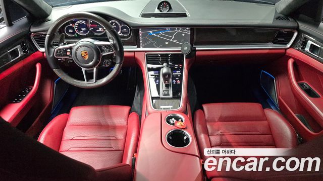 Porsche Panamera 2018 — photo 10