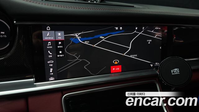 Porsche Panamera 2018 — photo 22