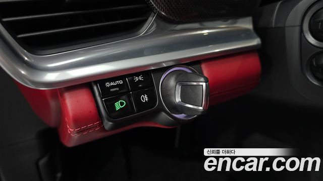 Porsche Panamera 2018 — photo 30