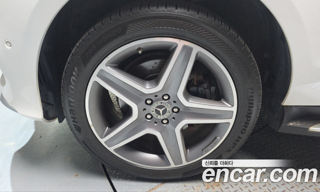 Mercedes-Benz GLE-Class 2017 — photo 5