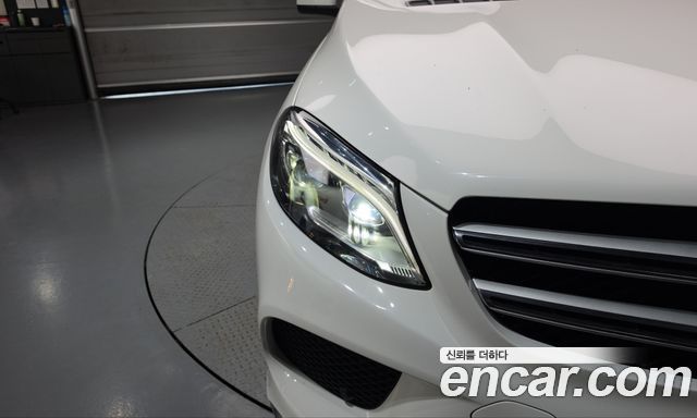 Mercedes-Benz GLE-Class 2017 — photo 8