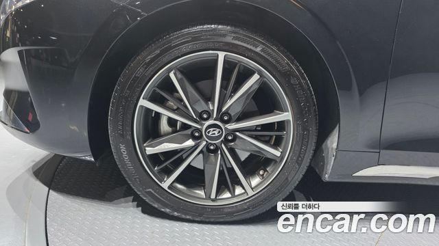 Hyundai Grandeur 2023 — photo 5