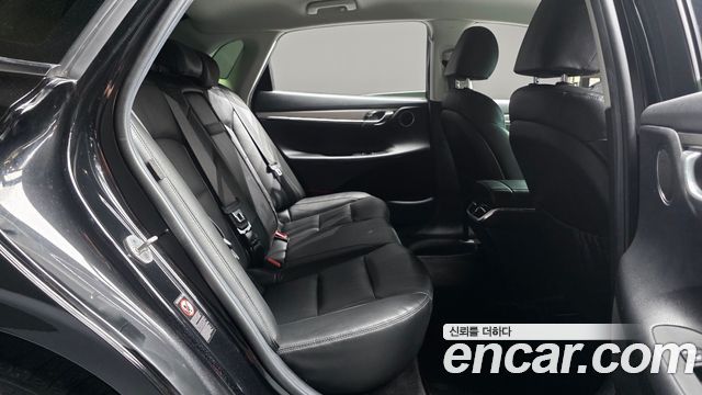 Hyundai Grandeur 2023 — photo 11