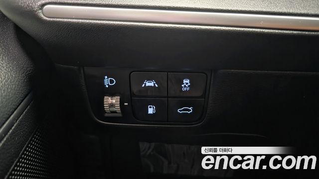 Hyundai Grandeur 2023 — photo 19