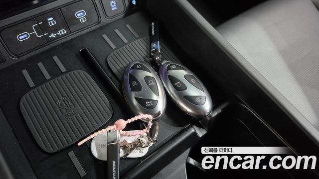 Hyundai Santafe 2024 — photo 21