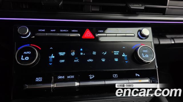 Hyundai Santafe 2024 — photo 33