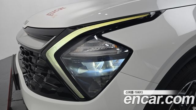 Kia Sportage 2022 — photo 8