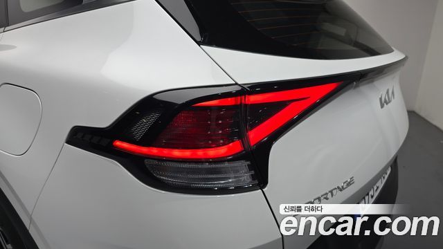 Kia Sportage 2022 — photo 9