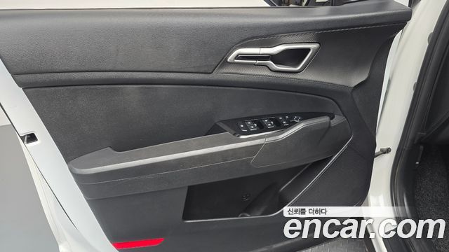 Kia Sportage 2022 — photo 14